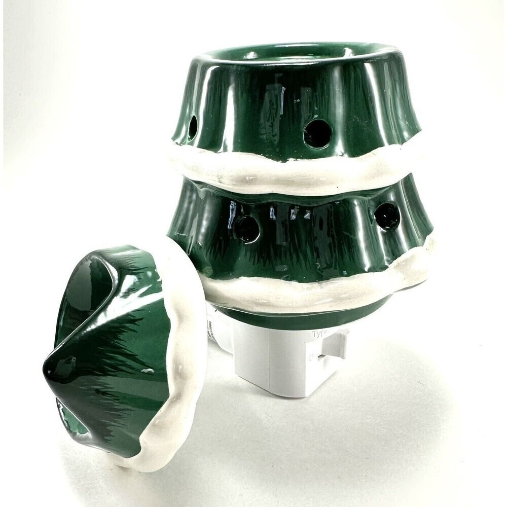 Sonoma Wax Cube Warmer Christmas Tree Green White Outlet Plug-In With Melts - Picture 3 of 10
